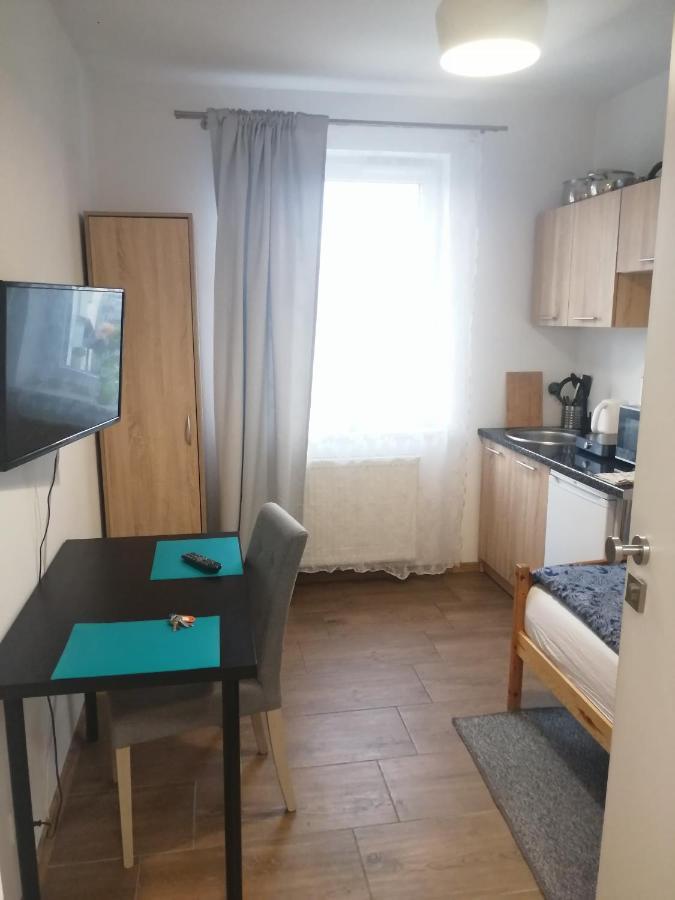 Pokoje - Studio Gliwice I Przy Onkologii Oda fotoğraf